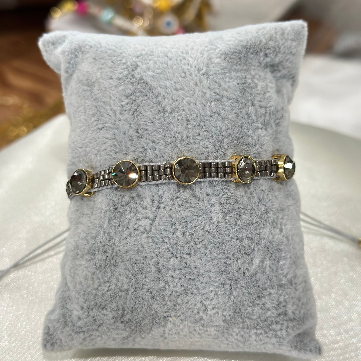Five crystals bracelet